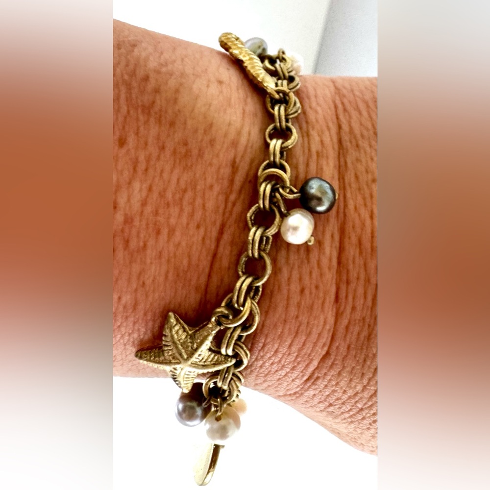 Lia Sophia Under-the-Sea Gold-tone Charm Bracelet #1514 - Picture 2 of 8